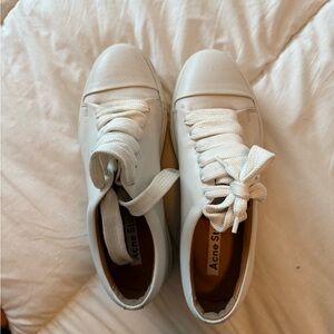 Acne Studios leather platform sneakers (size 39)